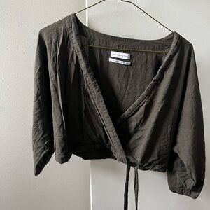 Urban wrap top